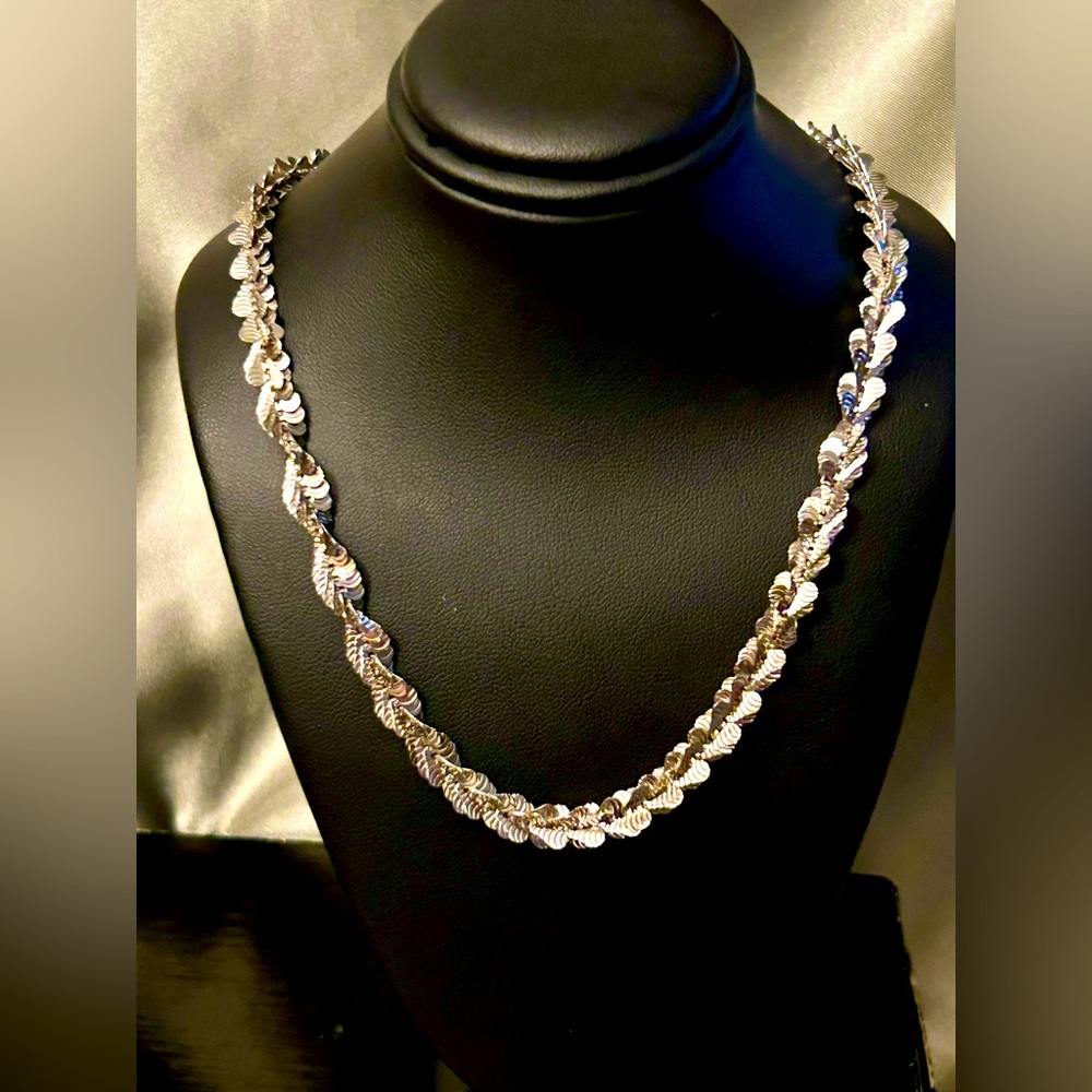 STERLING SILVER TWISTED CHAIN NECKLACE FINE 925